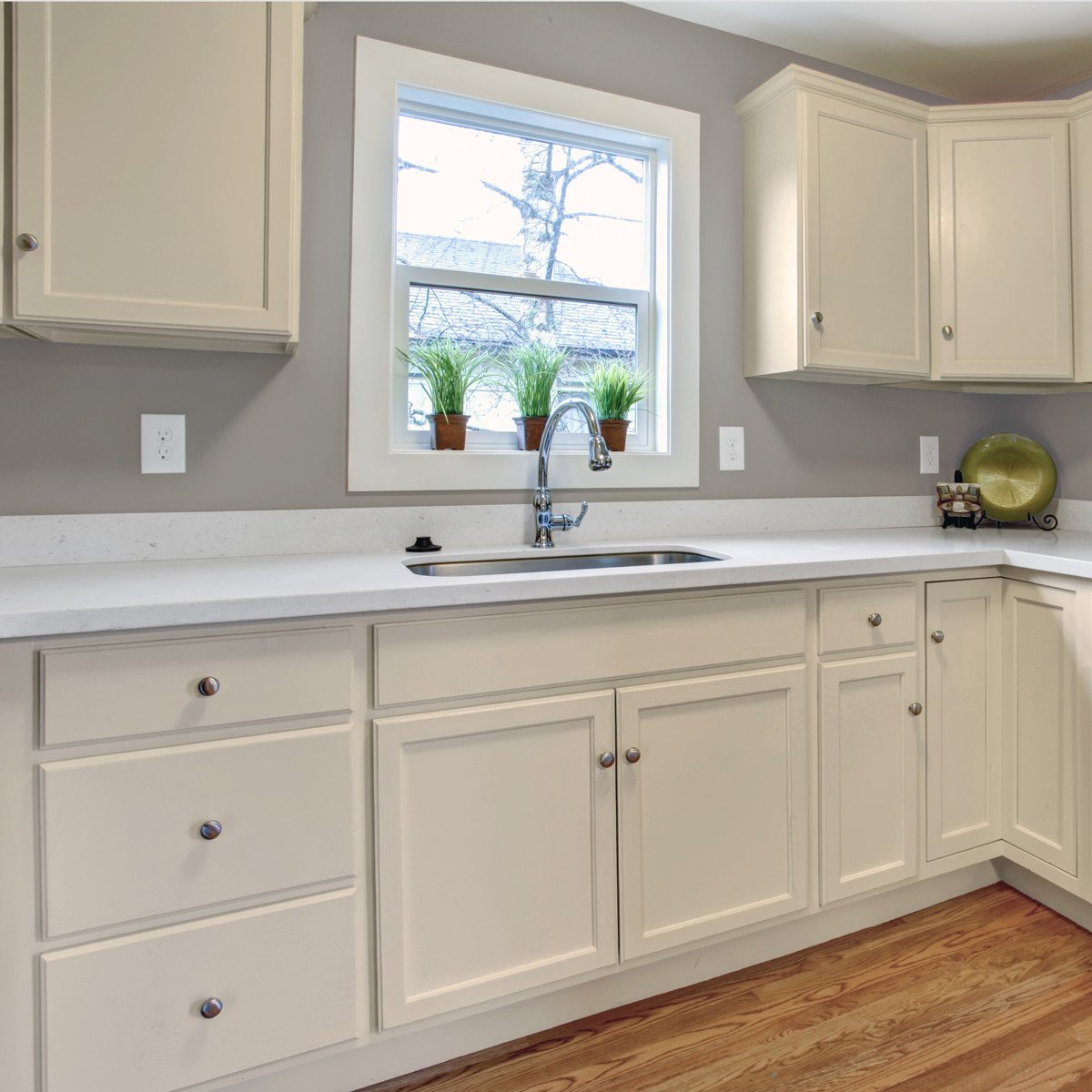 St Louis Painter | Kitchen Cabinet Painting | Furniture Painting FREE QUOTE! St Louis St Charles